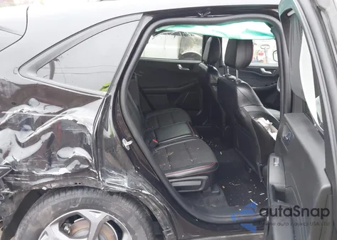 2023 Ford Escape St-Line z USA, uszkodzony, nr VIN 1FMCU9MN6PUA35233